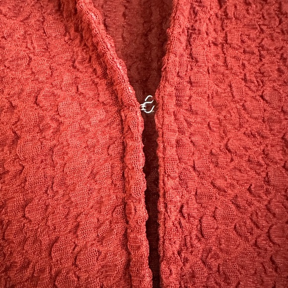 Astr Red Ribbed Button Down Blouse - Picture 4 of 5